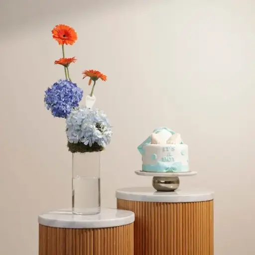 Helen's Bakery It's A Boy Cake | Eye Catching Flowers Vase 